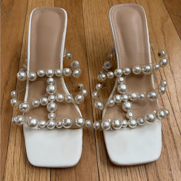 White Pearl Kitten Heels - Picture 2 of 5